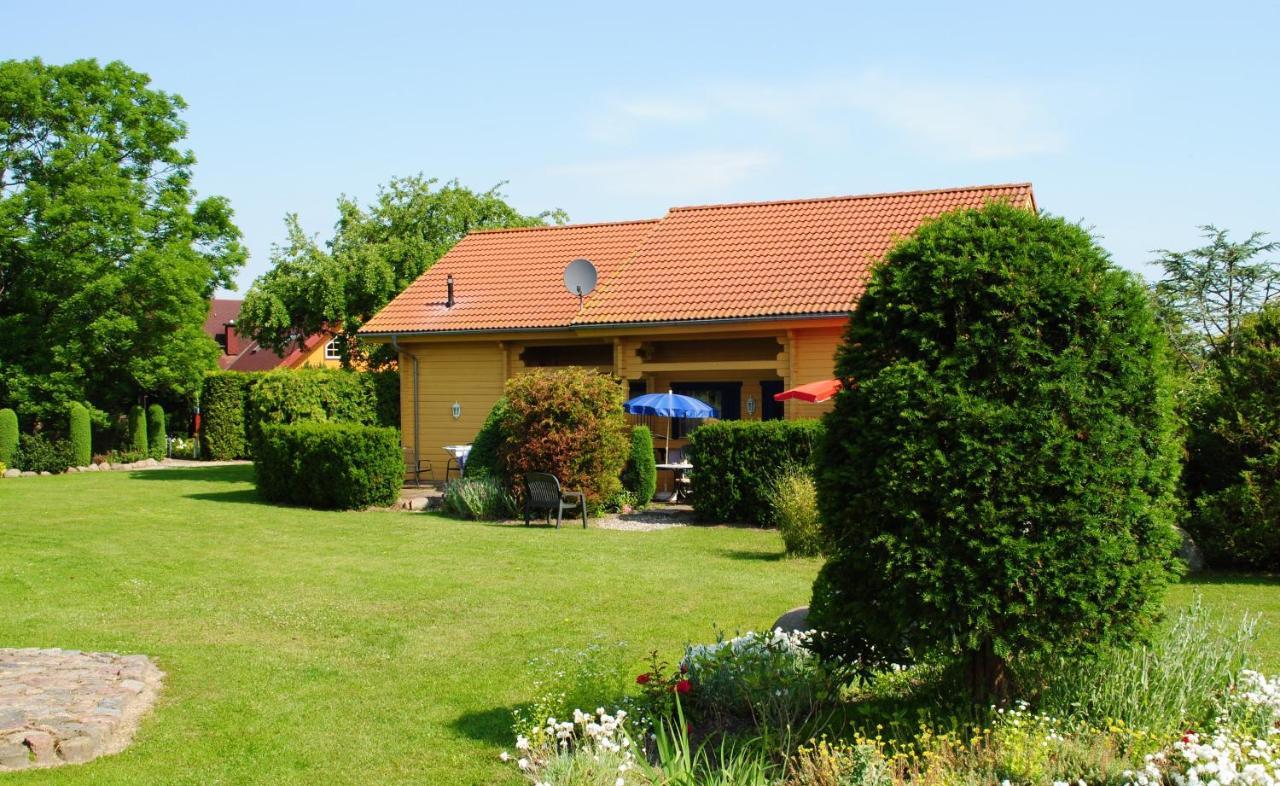 Ferienanlage Doll Neuendorf A Exterior photo